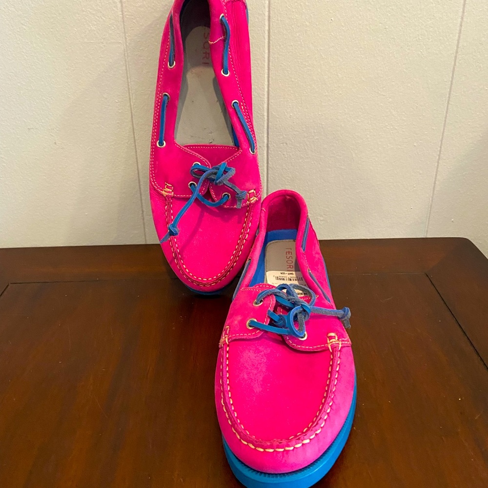 NEW Tesori Pink and Blue Loafers!